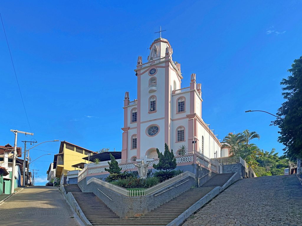 Santa Cruz do Escalvado